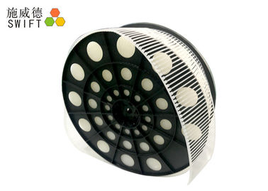 acheter Largeur en nylon de verrouillage facile de lien des serres-câble 2.5mm de bande pour empaqueter des tuyaux online manufacture