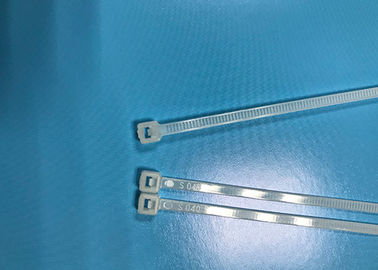 Individu fermant à clef les serres-câble en vrac aucun 3 couleur naturelle réutilisable UL94V-2 des liens 80mm de pouce